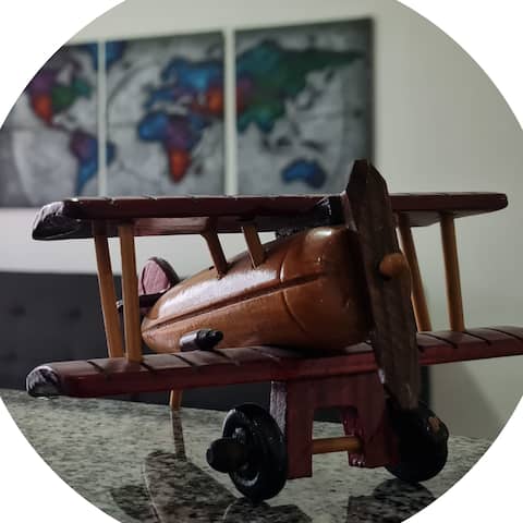 Centrally located travelers minutes from the airport