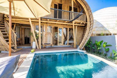 Stylish Bamboo Villa near beach