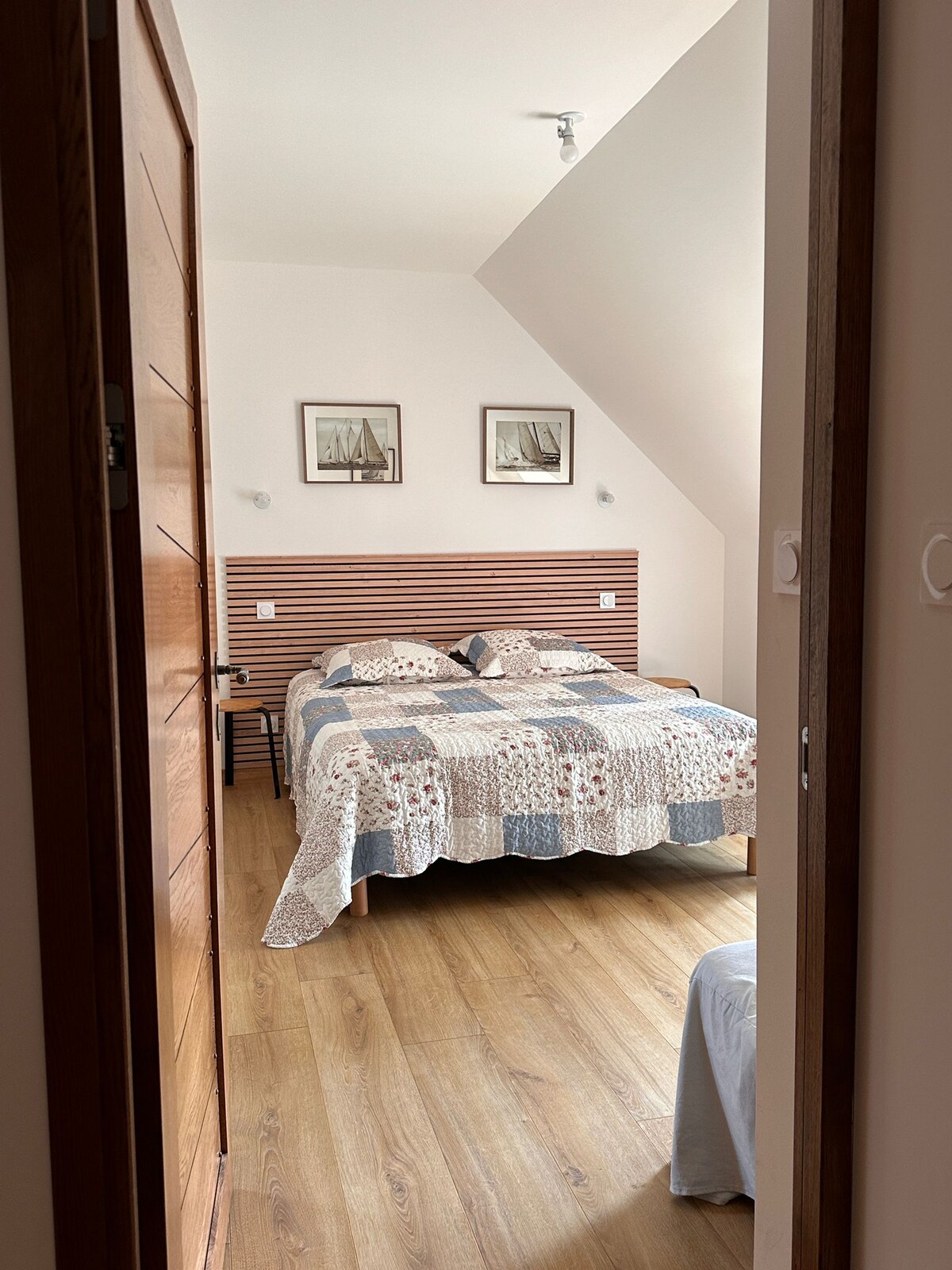 غرفة النوم 1