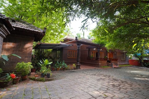 Guruvayoor Heritage  Homes | 3 BHK AC Villa