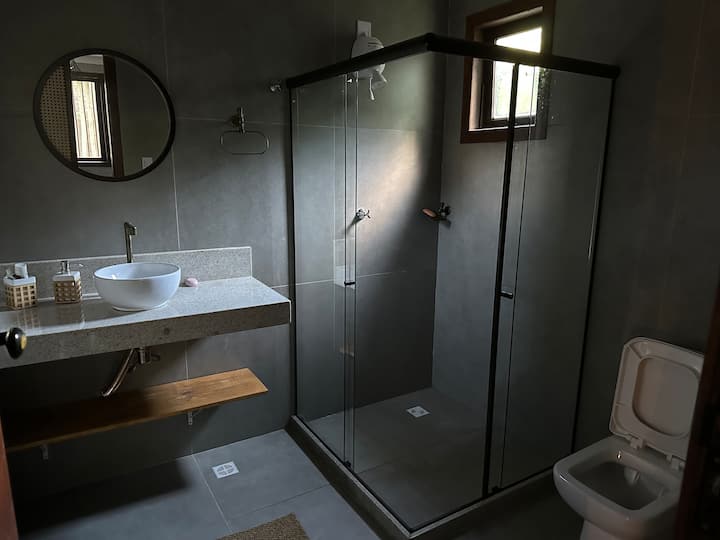 საძინებელი 4