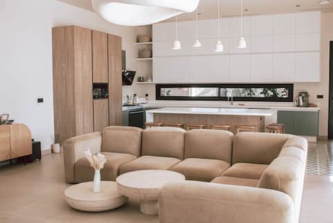 Top Airbnb: Sublime Villa with Exceptional Services in Al Ouidane