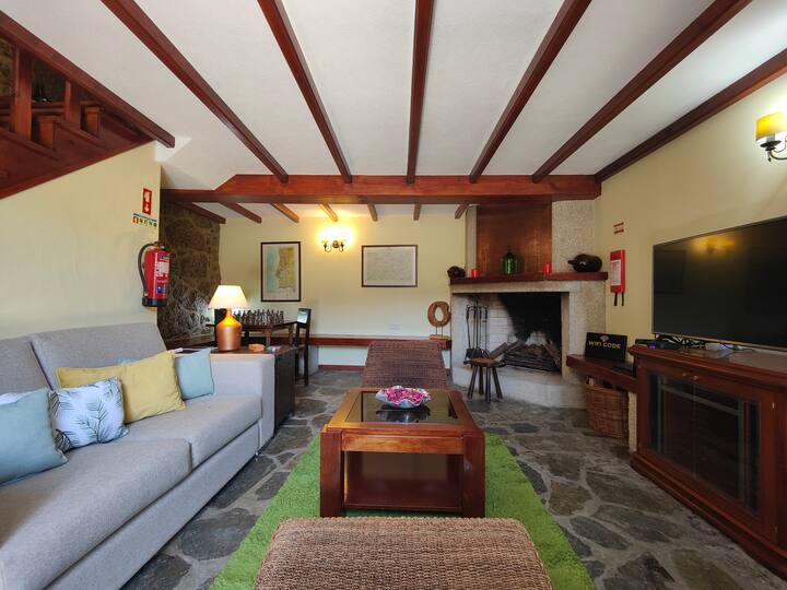 Casa De S. Cosmado - Gouveia