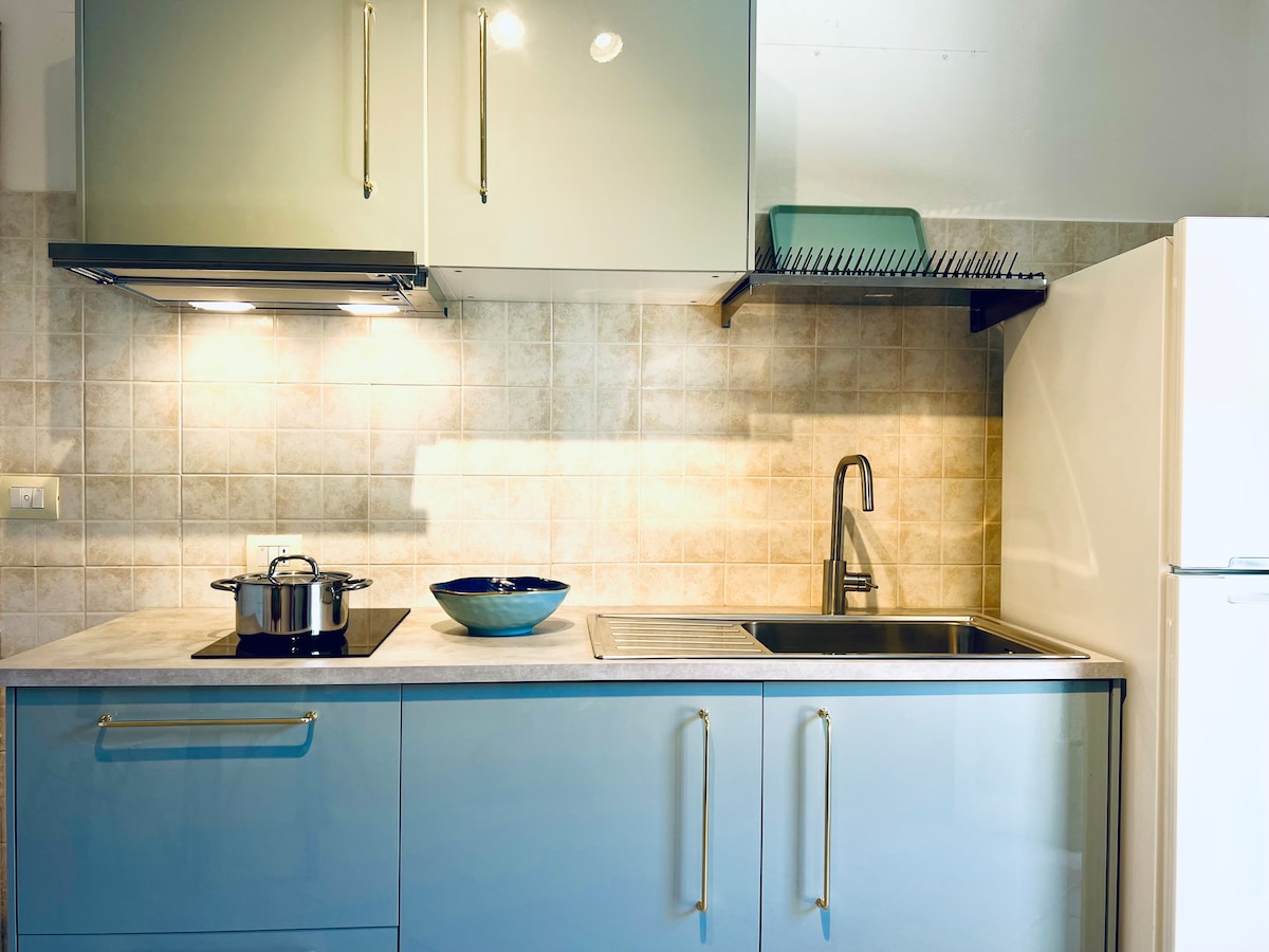 Propriété Airbnb réussie: Wave House in Marina di Carrara Tuscany à Carrara