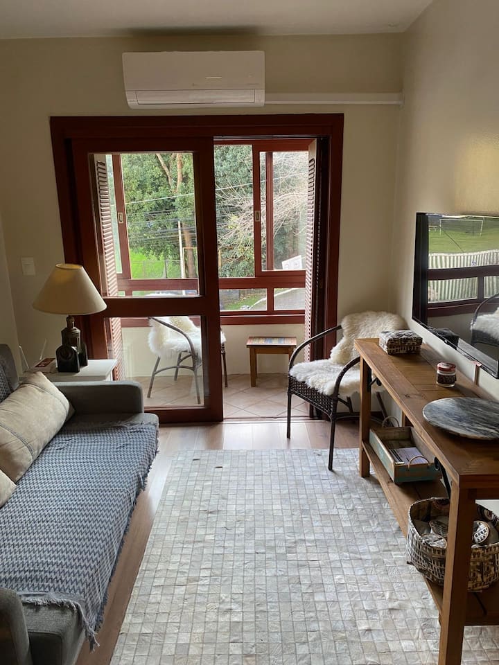 Apartamento Ao Lado Da Rua Torta. - Gramado