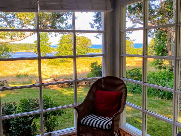 5 Minutes Walk To Lambert's Cove - Martha's Vineyard
