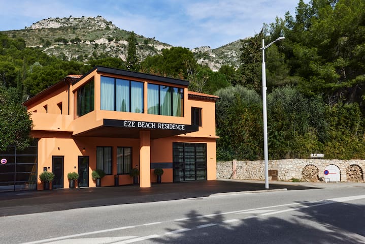 Èze Beach Residence managed Airbnb listing 2