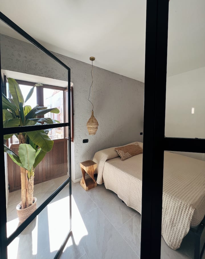 საძინებელი 1