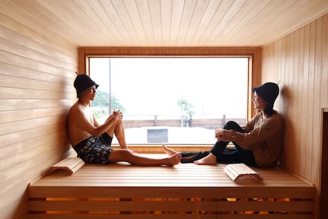 Private sauna with speakers/large jacuzzi/rain BBQ/roofed terrace/dogs OK/AKESUKE à