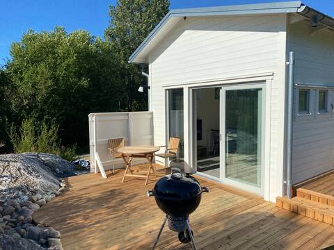 Brand new cabin in western Orust