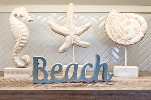 Your Beach Paradise Private Yard • Walk to Ocean