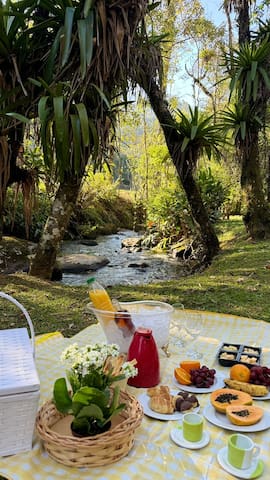 Entire home with 2 bedrooms in São José Dos Campos - Chalé do Riacho Encantado