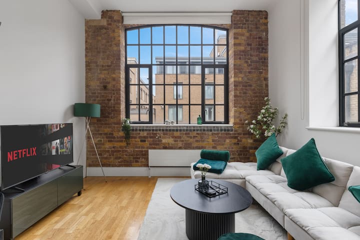 Bright 2BD Flat | Moments from King’s Cross