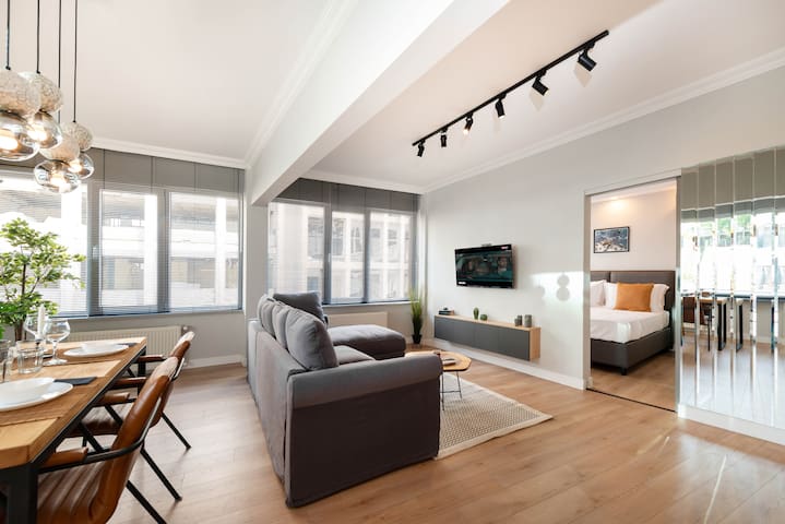 5 pax & Galata Port &Sea view gallery image 2