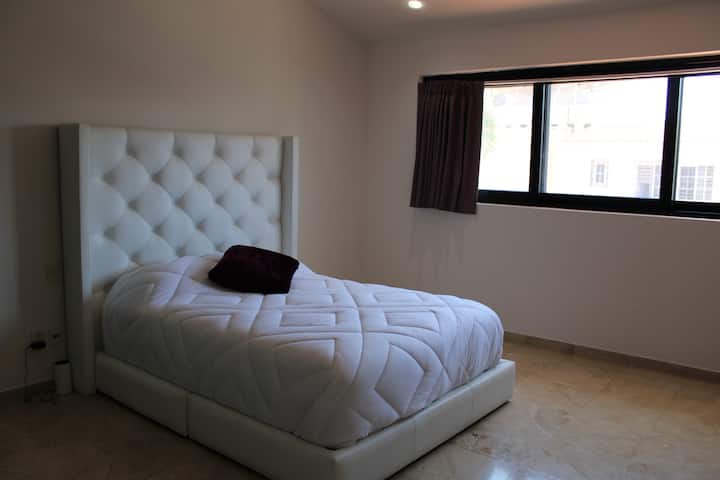 საძინებელი 4