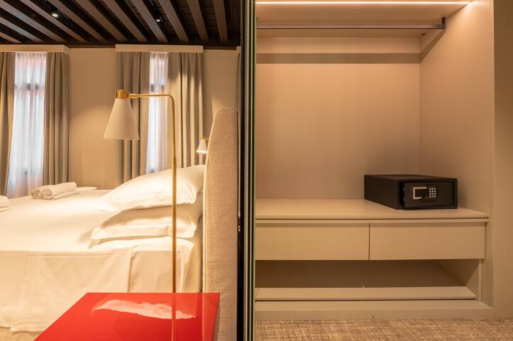 San Marco Apartment Design gallery image 5