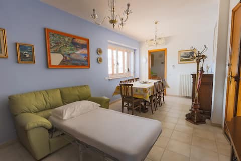 Top Airbnb: Panorama 180 - Grottammare Holiday Penthouse in Grottammare