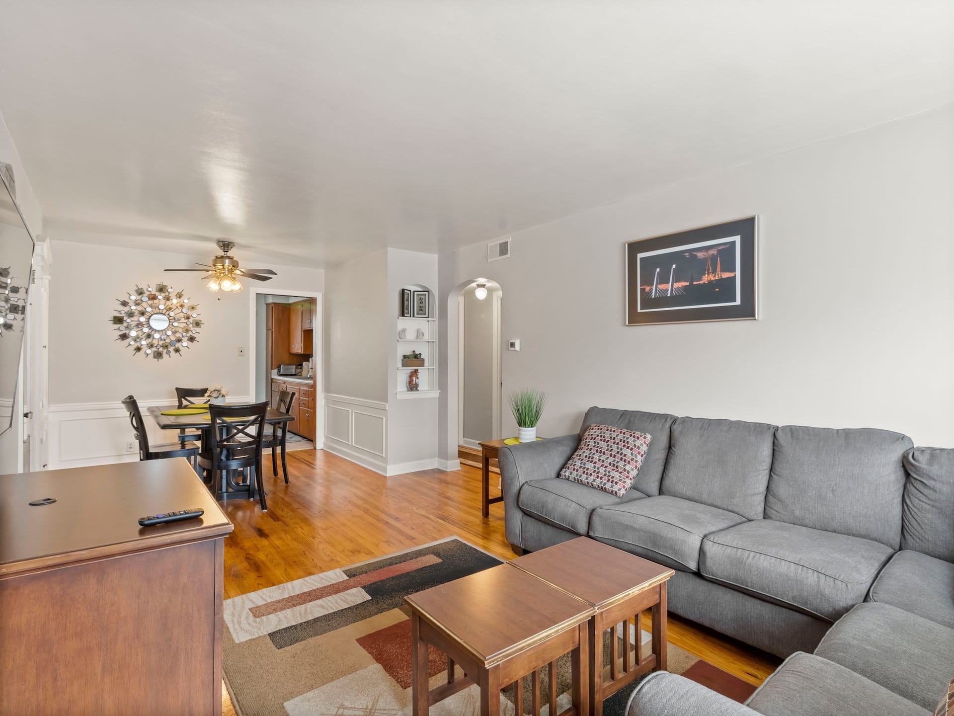 10 Minutes from Downtown! The Highlands Hideaway