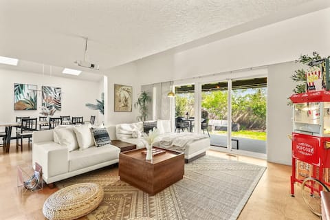 Beaverton Retreat Game Room | Hot Tub