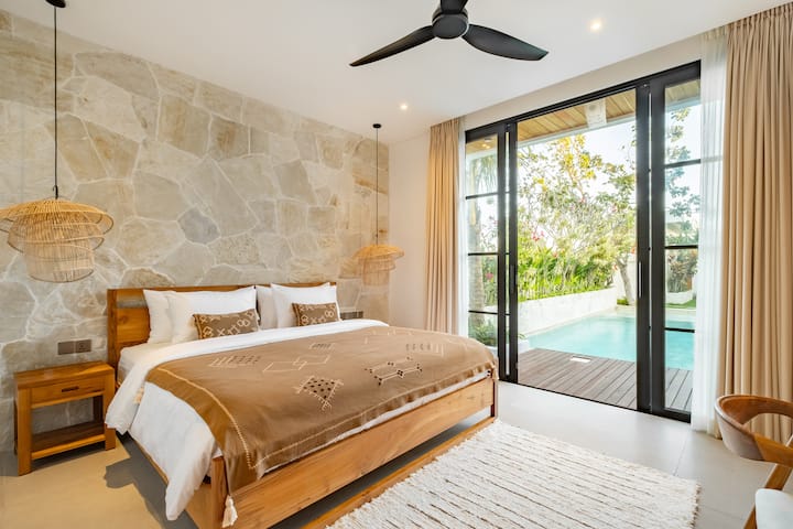 Villa Capture: Doesn’t it look like the dream sleeping spot?