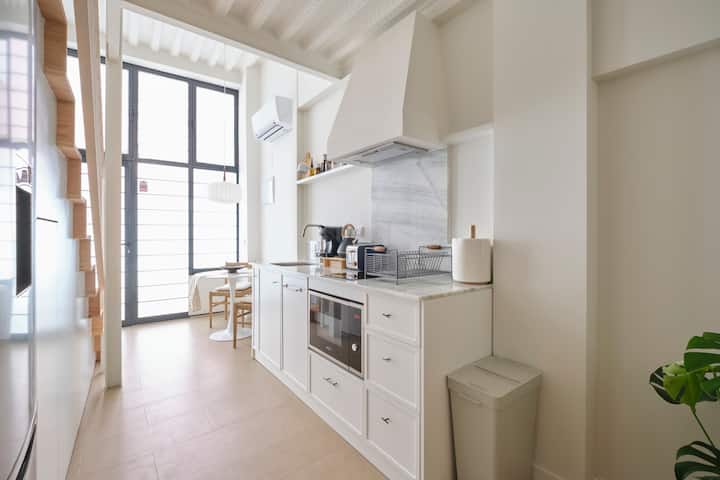 Temporary Accomodation: Loft In Madrid - マドリード