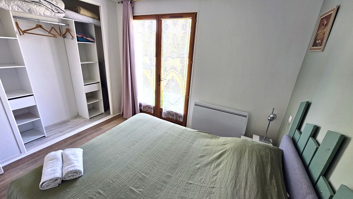 غرفة النوم 1