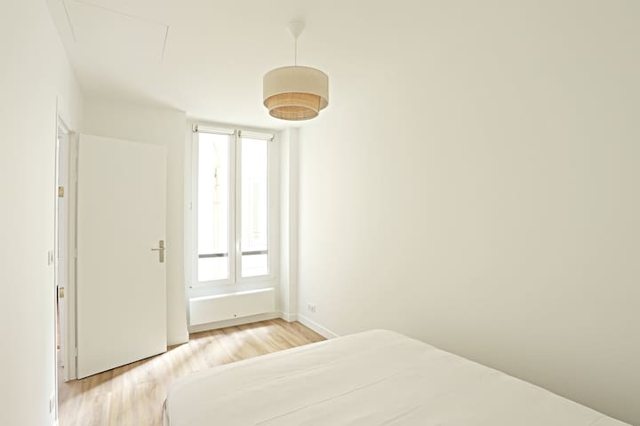 IntoParis managed Airbnb listing 3