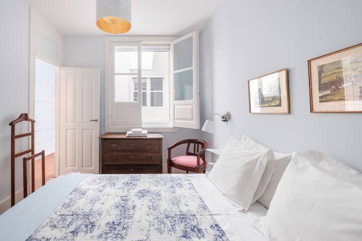 Mouzinho 134 – Historical Center – Blue gallery image 5