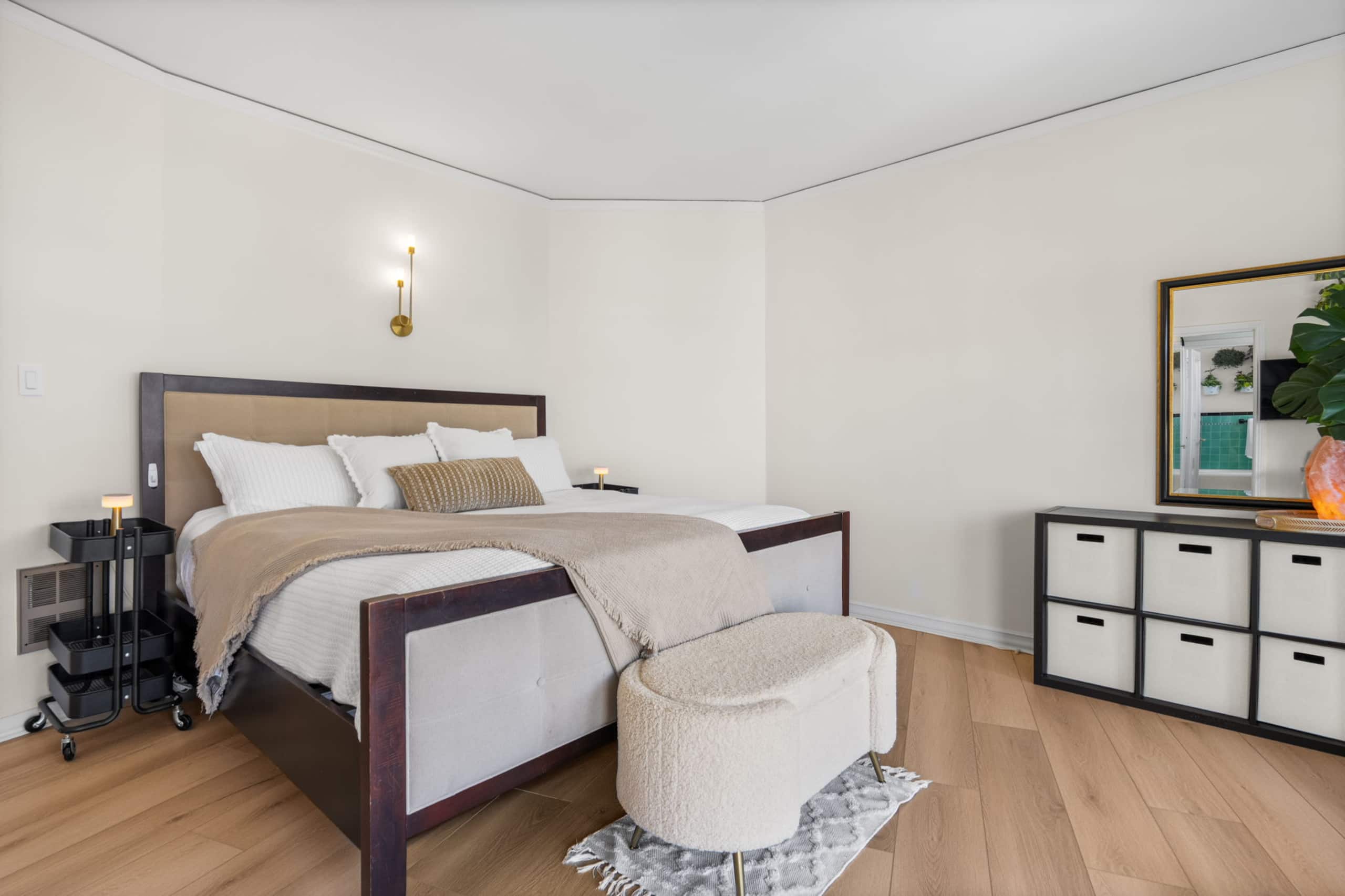 Condo in San Francisco · ★4.76 · 2 bedrooms · 3 beds · 2 baths - Image 11