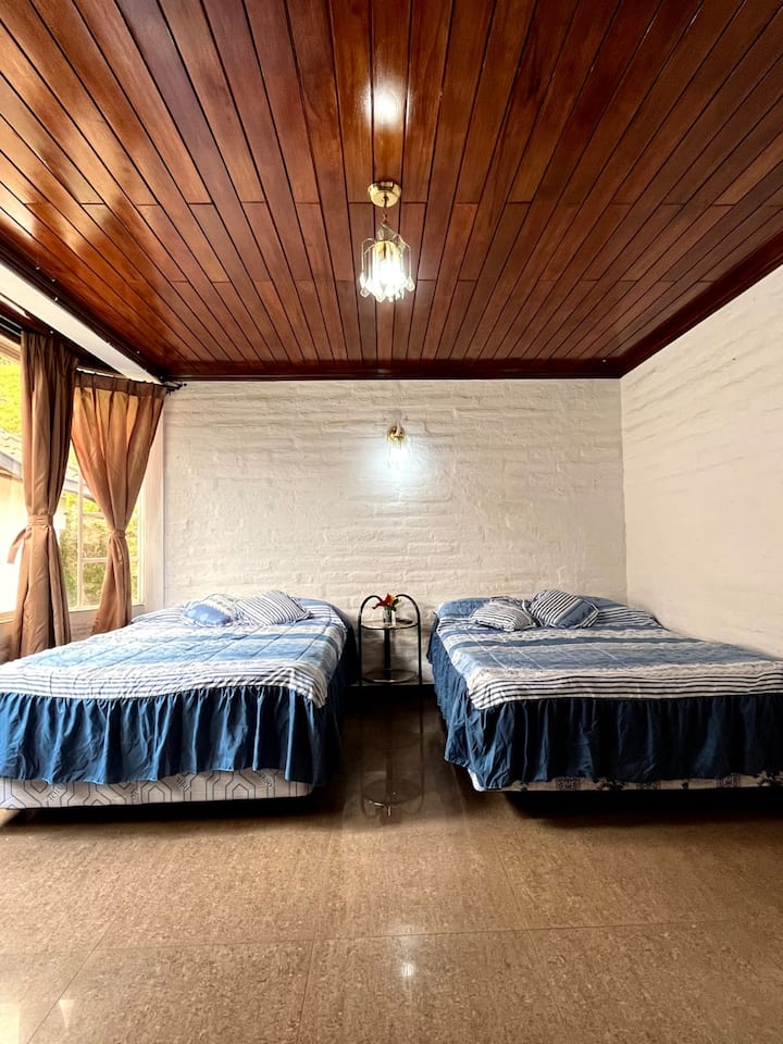 غرفة النوم 1