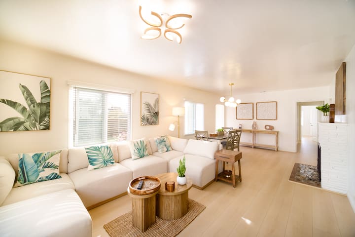 New Remodeled 3B2BA Beautiful Single House-NEW