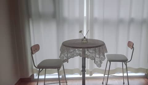 House in Busan (1 minute by Sasang Light Rail, Netflix, Busan Station Area, City View, Gimhae Airport Convenient)
