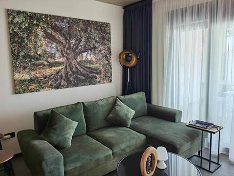Top performing Airbnb: New apartment in the first row to the sea in Općina Omišalj