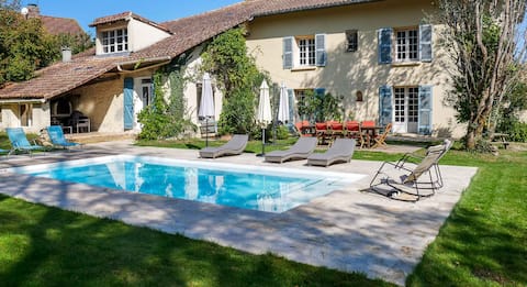 Large house, Les Girafes cottage, Saubrigues