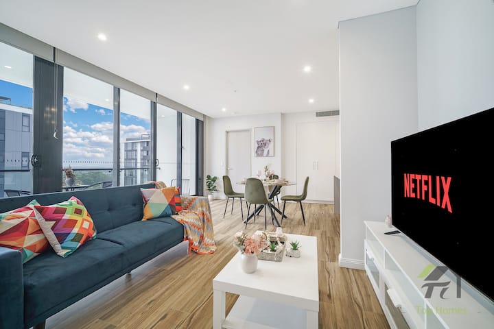 Popular Airbnb listing: Cozy apartment in Eastgardens in Eastgardens