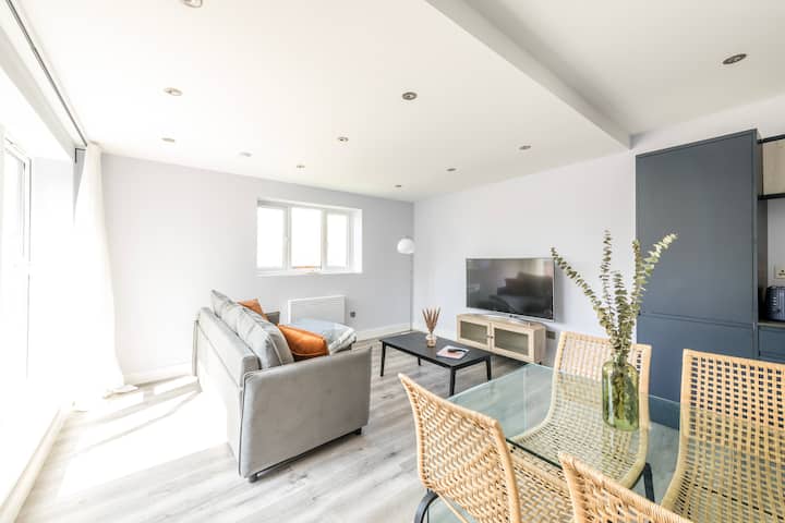 Luxury Pent House | Central | 6 Guests - Oxfordshire