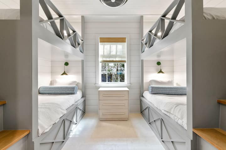 Υπνοδωμάτιο 8