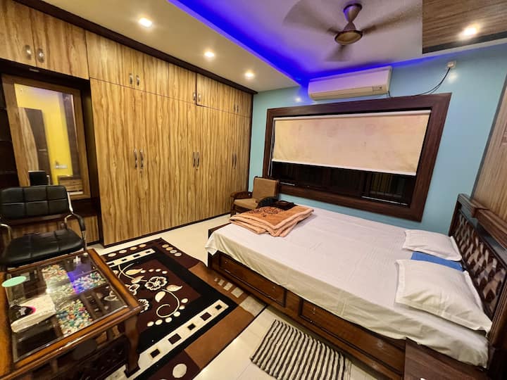 غرفة النوم 1