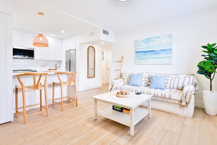Coastal Dream|walk To The Beach - Fort Lauderdale