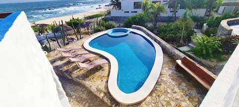 Self-sustaining beachfront house