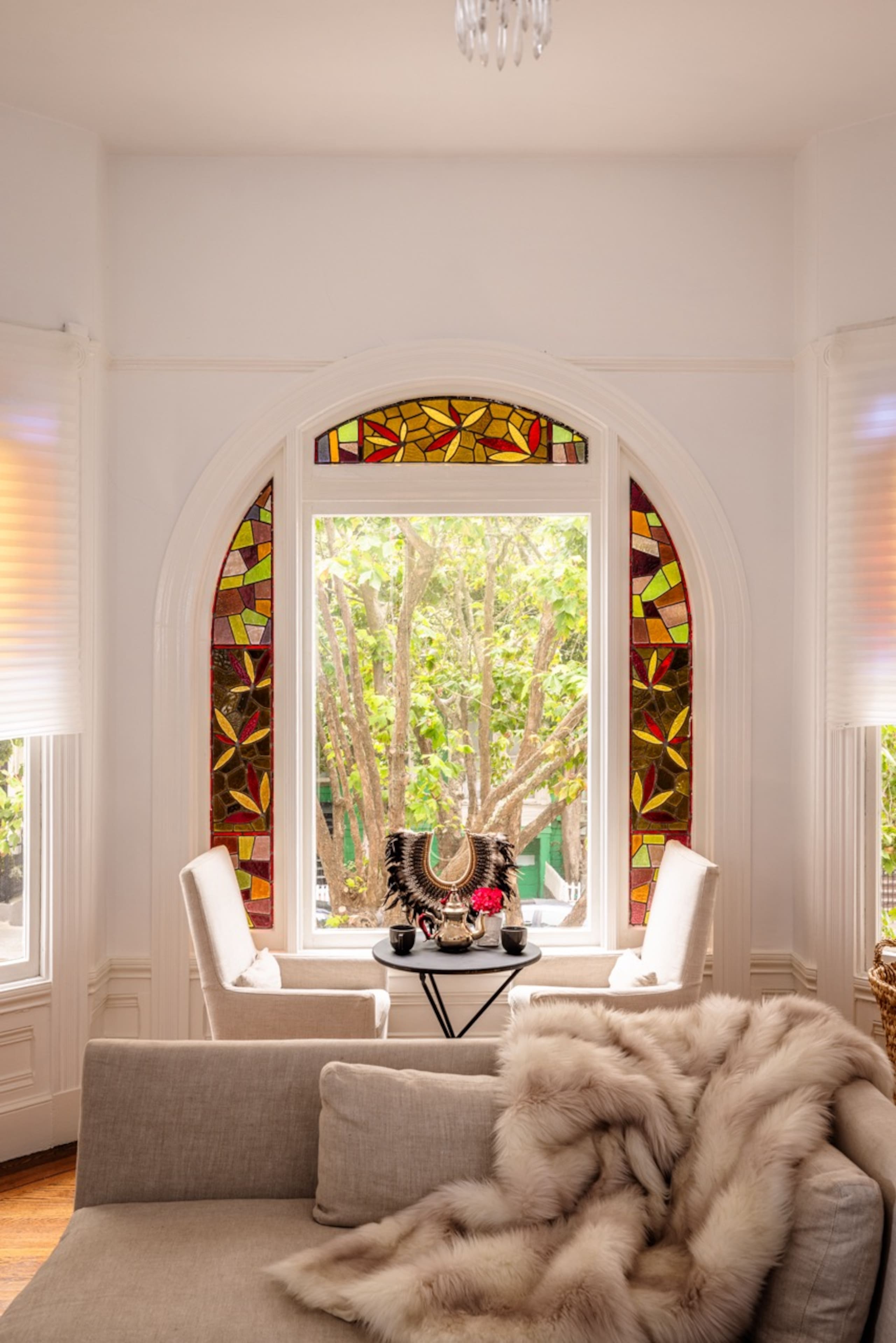 Home in San Francisco · ★4.92 · 2 bedrooms · 2 beds · 2 baths - Image 12