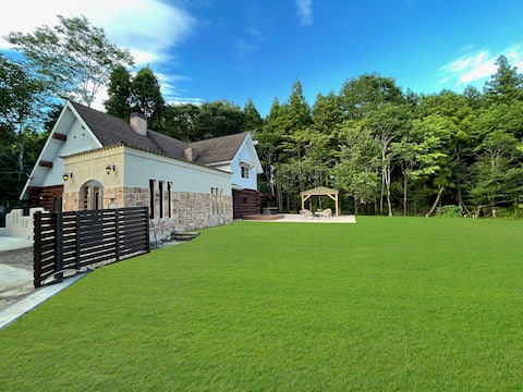 With a private sauna! Enjoy the forest and the stream, a private rental villa, Royal Villa Nasu Koge