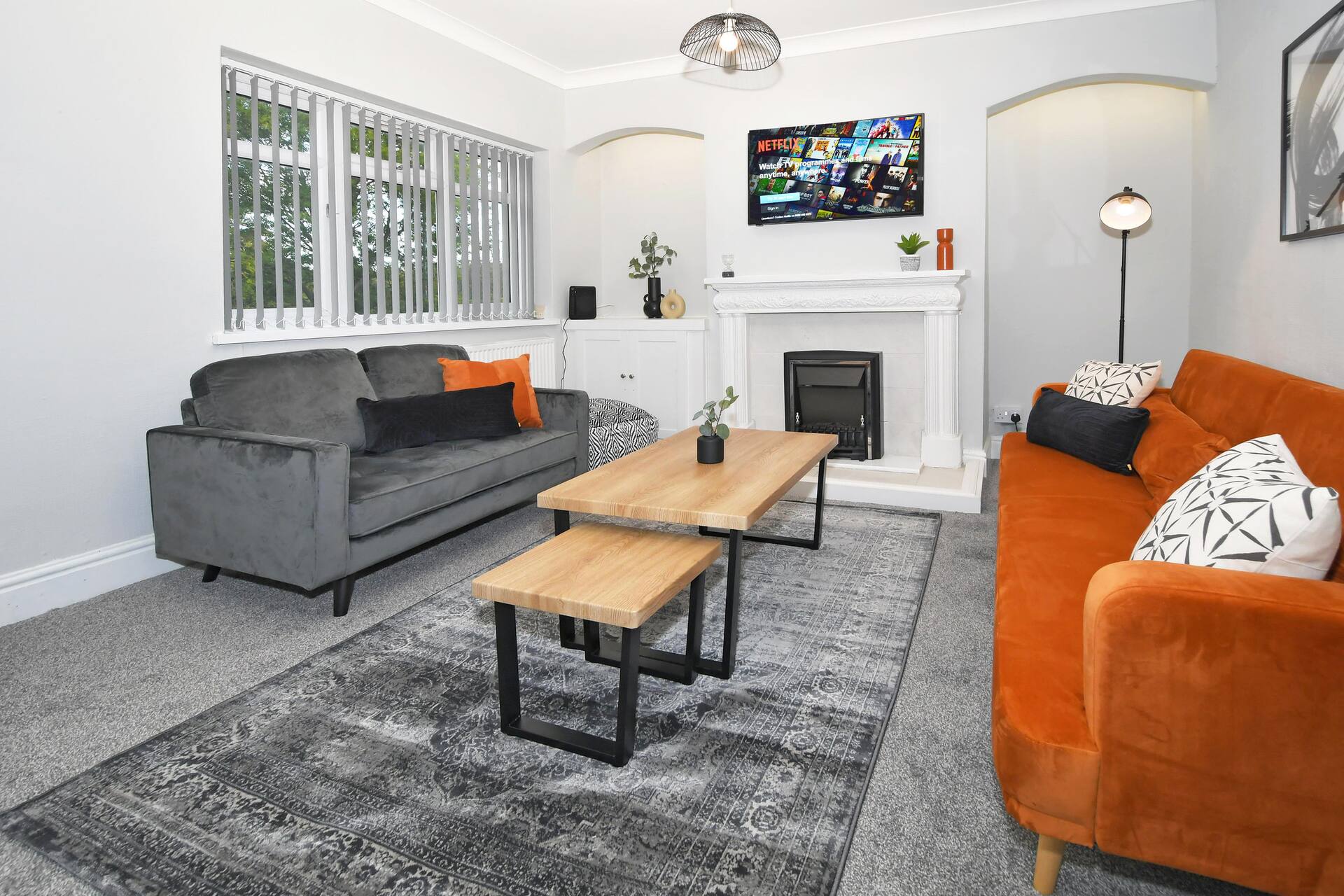 Hanford Apartment 2: 3-Bedrooms