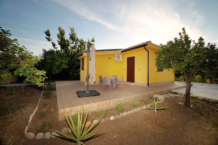 Seaside Retreat: 100m From The Beach By Nature - Sicily