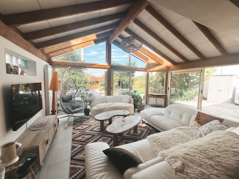 House on the banks of the Marne – Paris/Disneyland