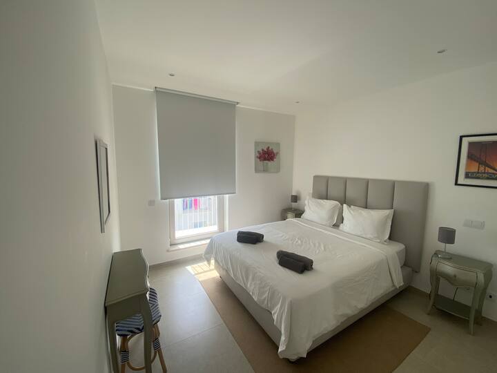 საძინებელი 1