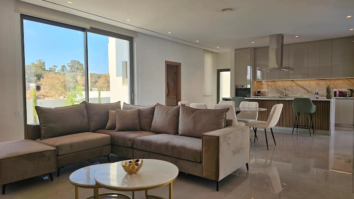 Stay: Oasis Luxury Villa (4) |Heated Pool |Jacuzzi - Айя Напа