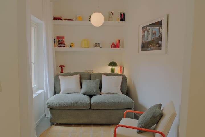Colorful Studio Near The Lake - Lago di Como