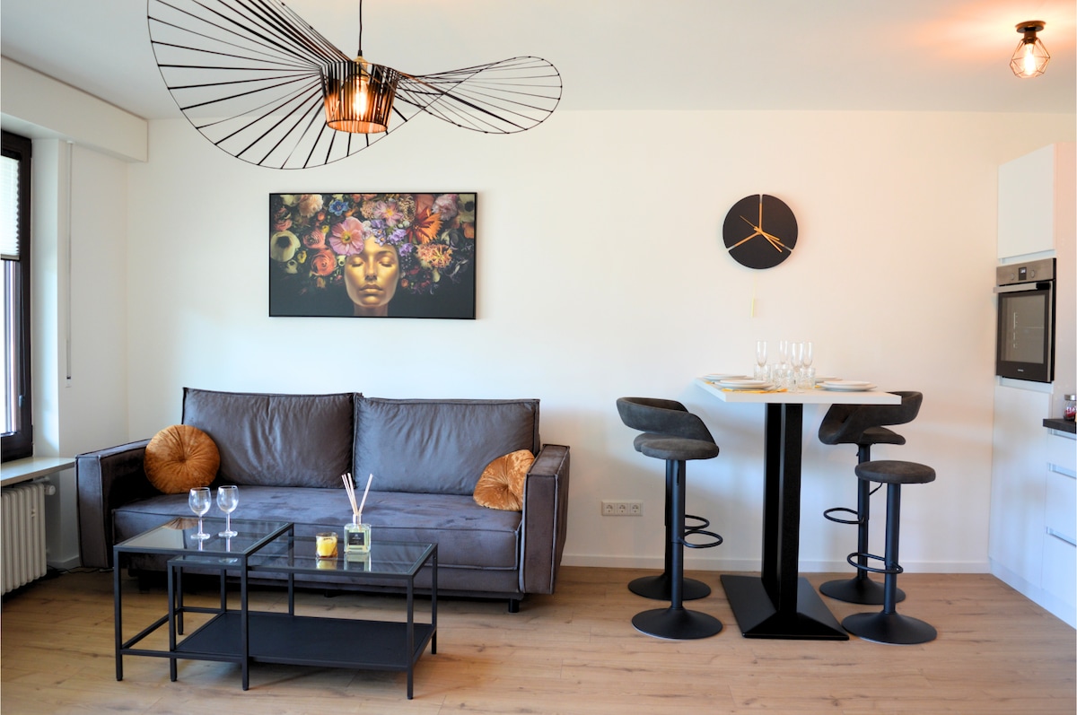 Top Airbnb: Apartment Ratingen: Balcony, close to DÜ-Messe & Airport à Zentrum