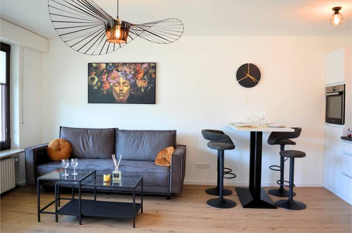 Apartment Ratingen: Balkon, Nähe Dü-messe &Airport - Ratingen